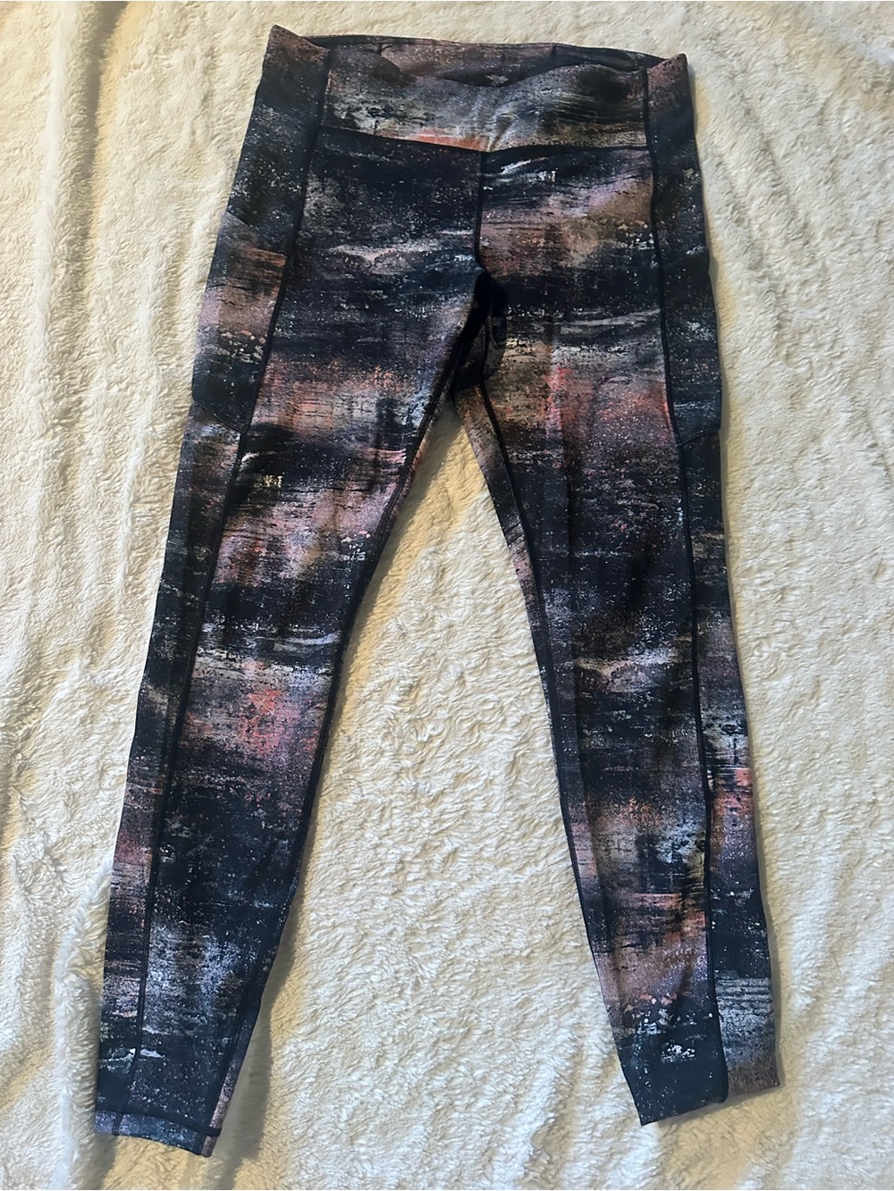 Lululemon yoga pants, women’s size 10